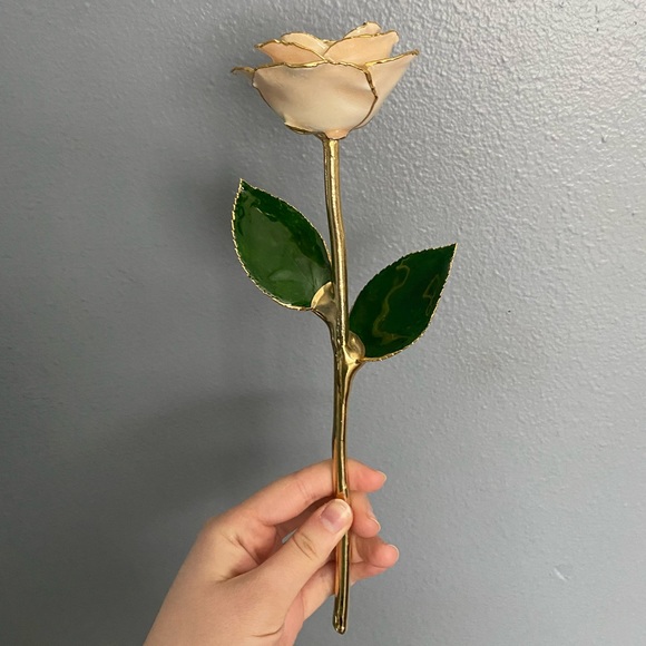 Gold dipped Rose - Picture 3 of 6